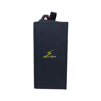 Czarny akumulator litowy 60v 53ah 16S11P LiFePO4 21700